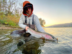 Meet your Posher, Devin